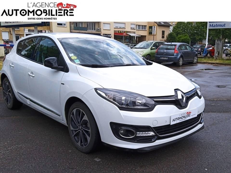 Renault Megane 1.6L Edition Bose 130Ch Blanc Nacré — 1