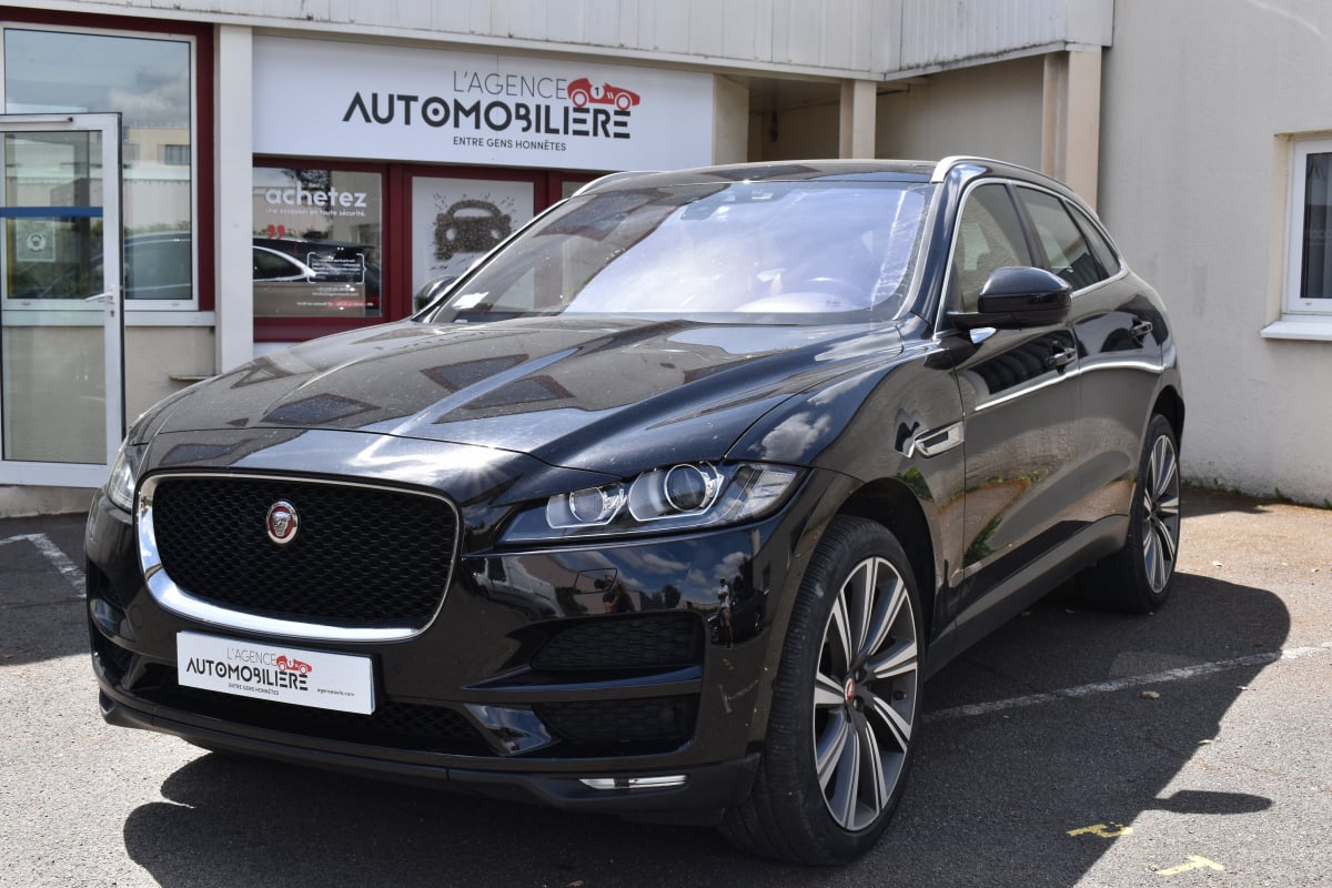 Jaguar F-Pace PORTFOLIO 2.0 D AWD 16V 180 cv Boîte auto — 1