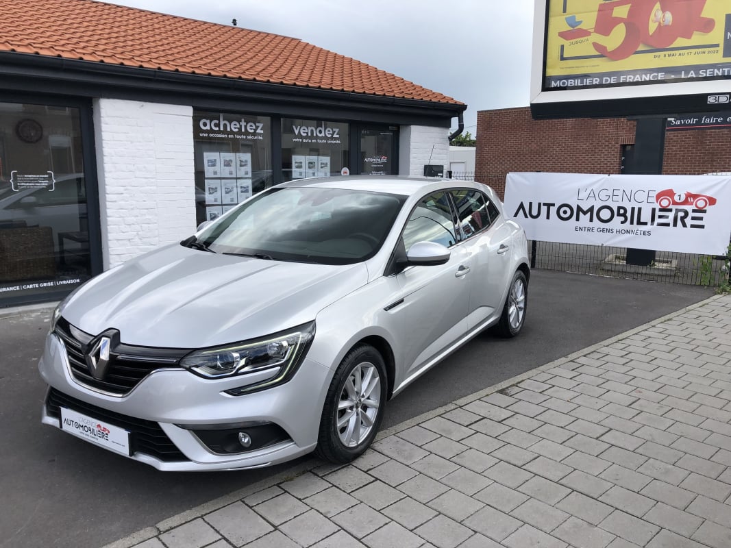 Renault Megane IV 1.2 TCE 100 ENERGY ZEN GPS — 1