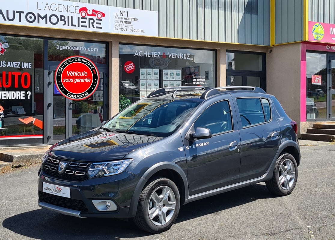 Dacia Sandero 1.0 TCe 12V S&S 100 cv Stepway 4500KMS — 1
