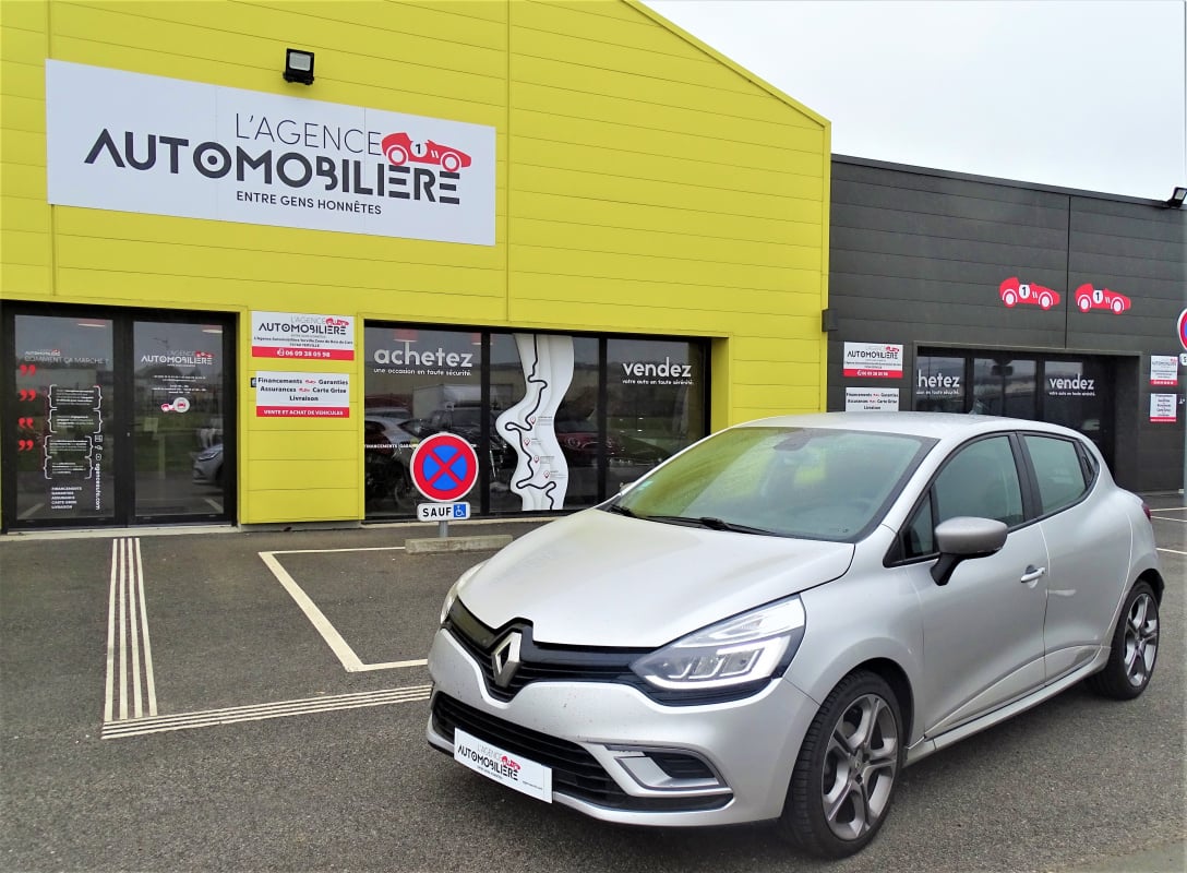 Renault Clio 0.9L TCE 90 CV GT LINE — 1