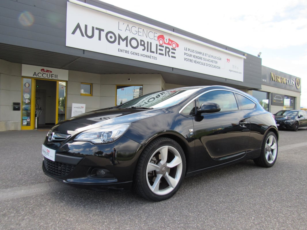 Opel Astra 1.7 130cv gtc opc line — 1