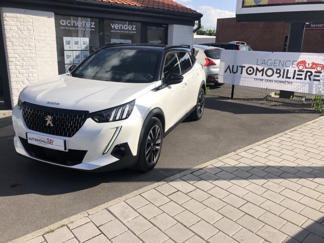 Peugeot 2008 1.5 BlueHDi EAT8 S&S 130 cv GT PACK — 1