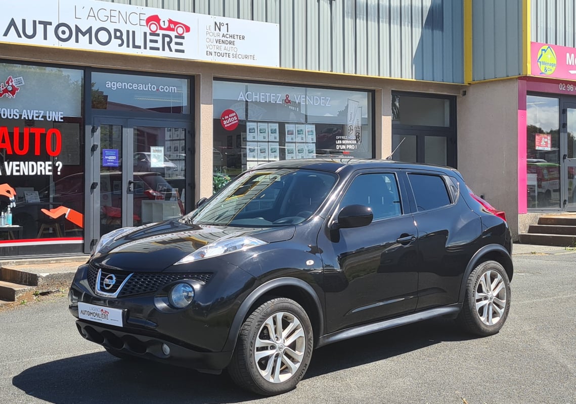 Nissan Juke 1.6 i 16V 2WD 117 cv Acenta — 1