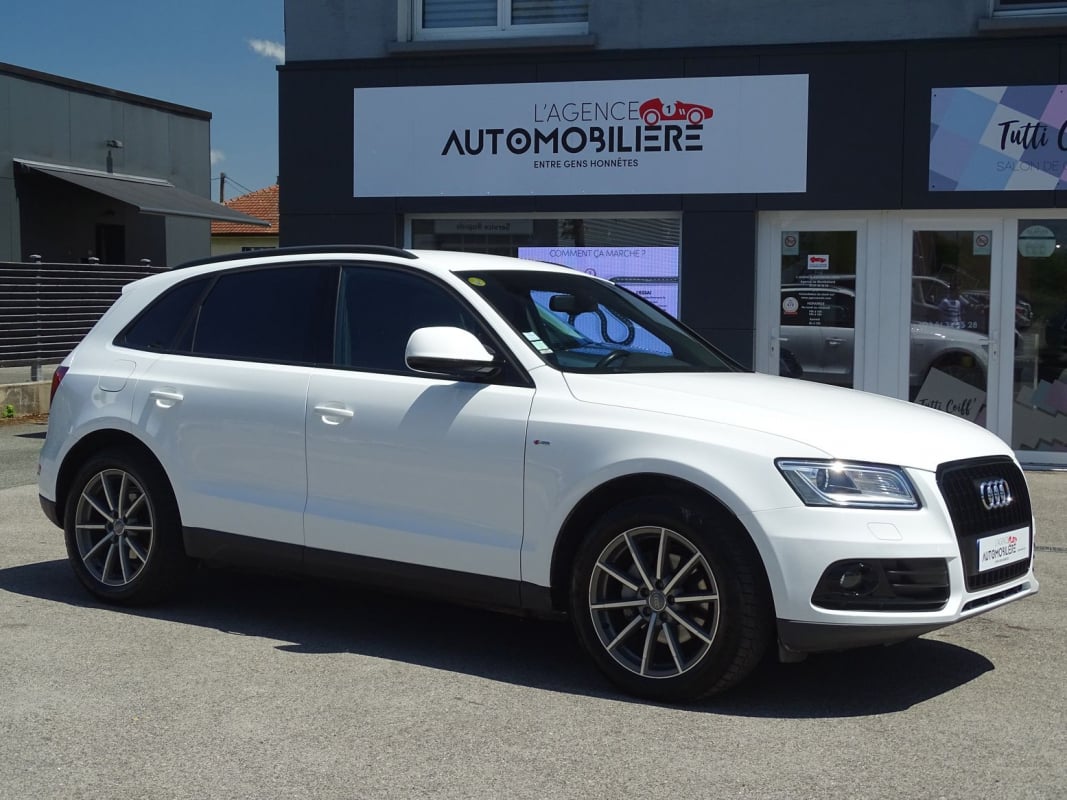 Audi Q5 2.0 TDI 150 S LINE XENONS — 1