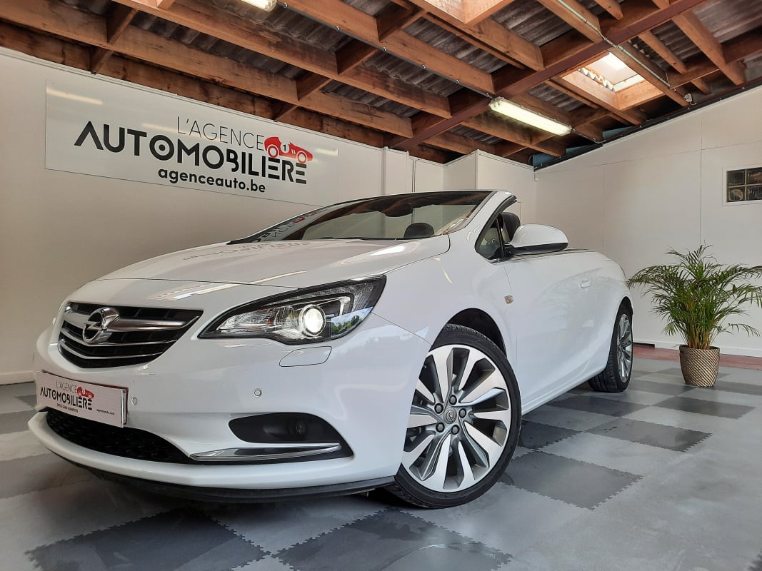 Opel Cascada Cosmo S 1.4Turbo 140CH 6V Garantie 12 Mois. — 1