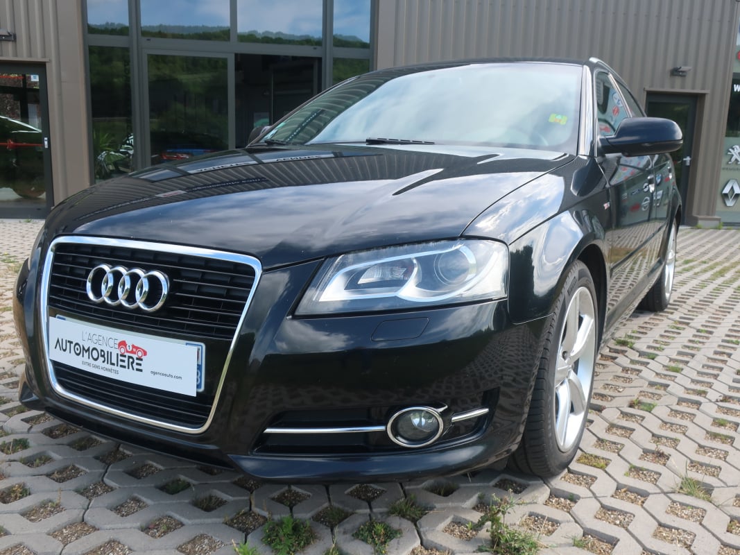 Audi A3 2 Phase 2 Sportback 2.0 TDi 16V S Line 140Cv — 1