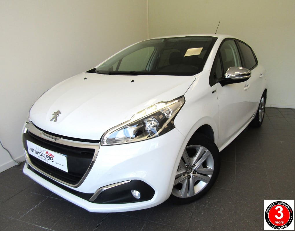 Peugeot 208 1.6 BlueHDi 75ch Style 5p — 1