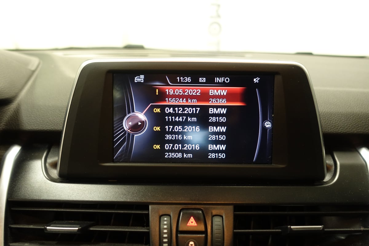 BMW Série 2 (F45) ACTIVE TOURER 216D BUSINESS 7 PL + TOIT OUVRANT — 18