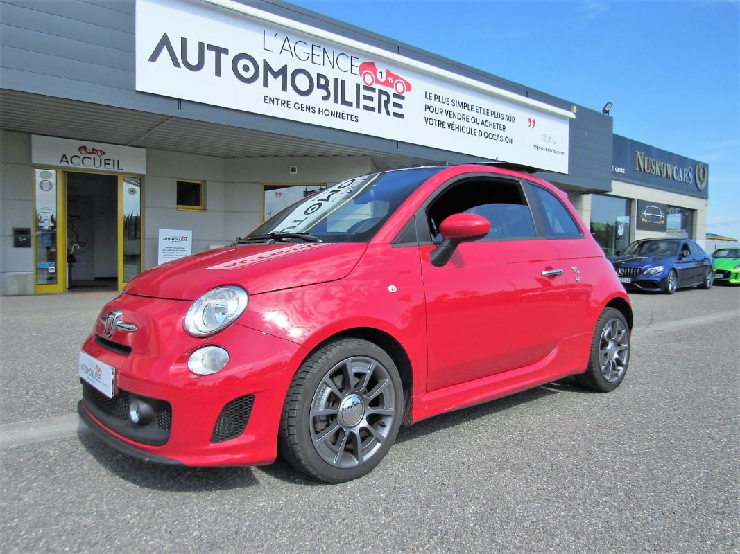 Abarth 500 595 1.4 T-JET 16V 140 CH TOIT OUVRANT — 1