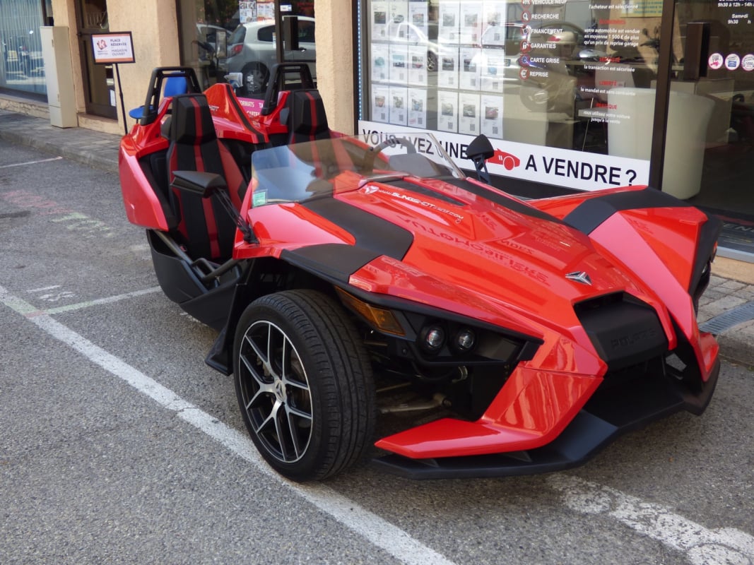 Polaris Slingshot POLARIS Slingshot 175 ch 4 cylindres