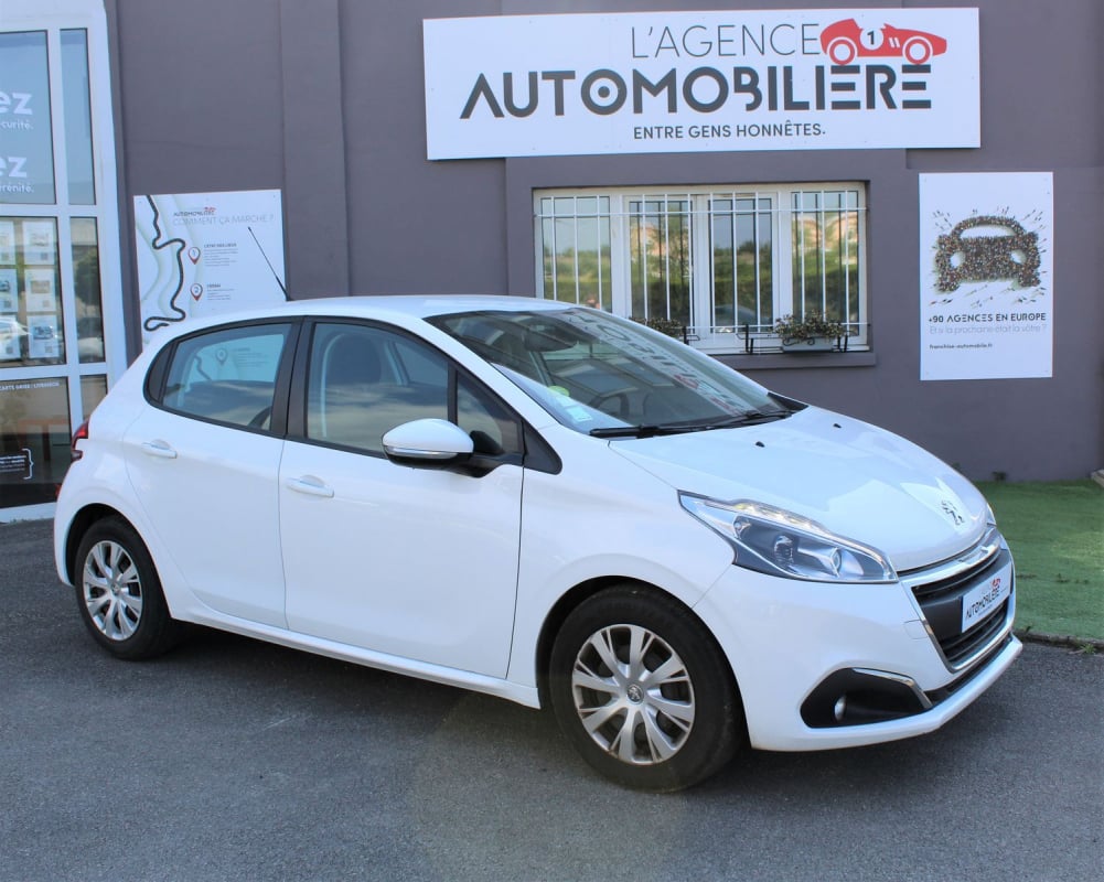 Peugeot 208 99cv - active - 1.6 - hdi - 5 portes — 1