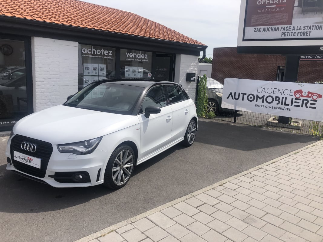 Audi A1 SPORTBACK 1.6 TDI 90 S LINE — 1