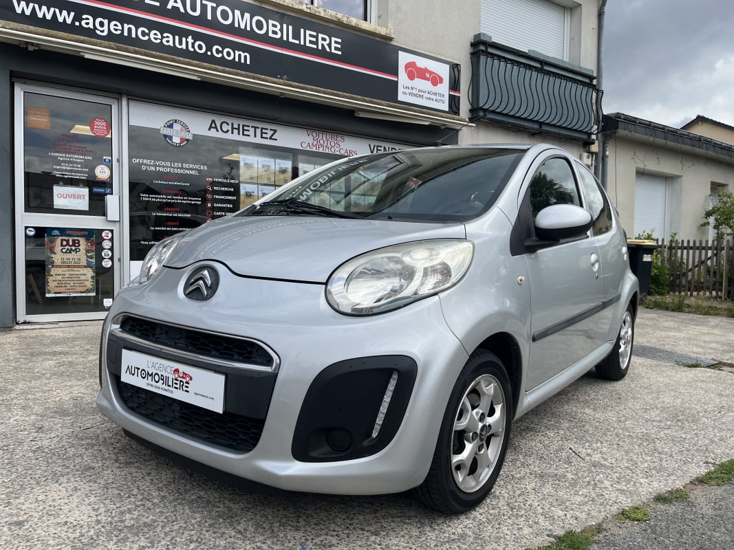 Citroen C1 1.0l 68 cv MILLENIUM 5 portes — 1