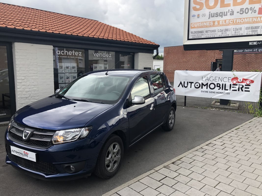 Dacia Sandero II 1.5 DCI 75 FAP AMBIANCE CLIM 1ÈRE MAIN — 1