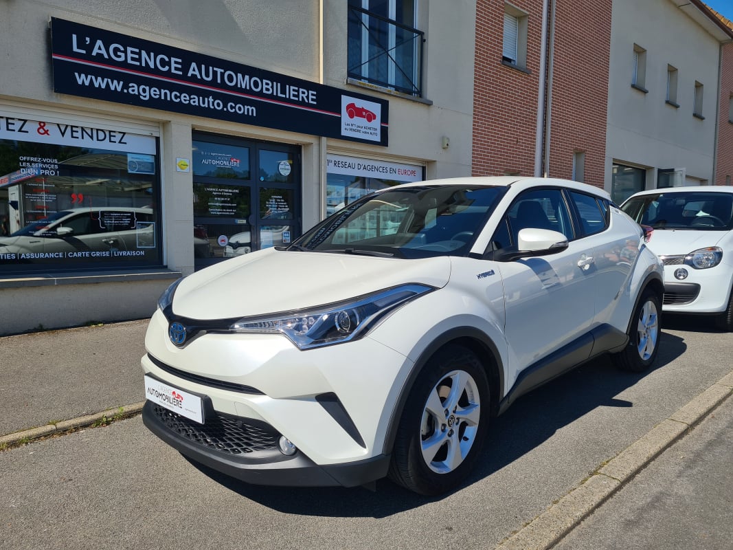 Toyota C-HR 1.8 HYBRIDE 122 DYNAMIC sous garantie constructeur — 1