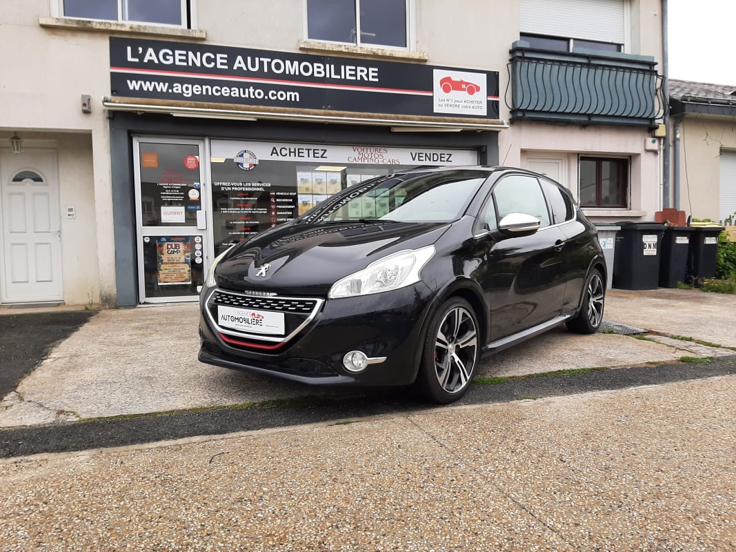 Peugeot 208 1.6 THP 200 CH GTI 1ERE MAIN SUIVI PEUGEOT — 1