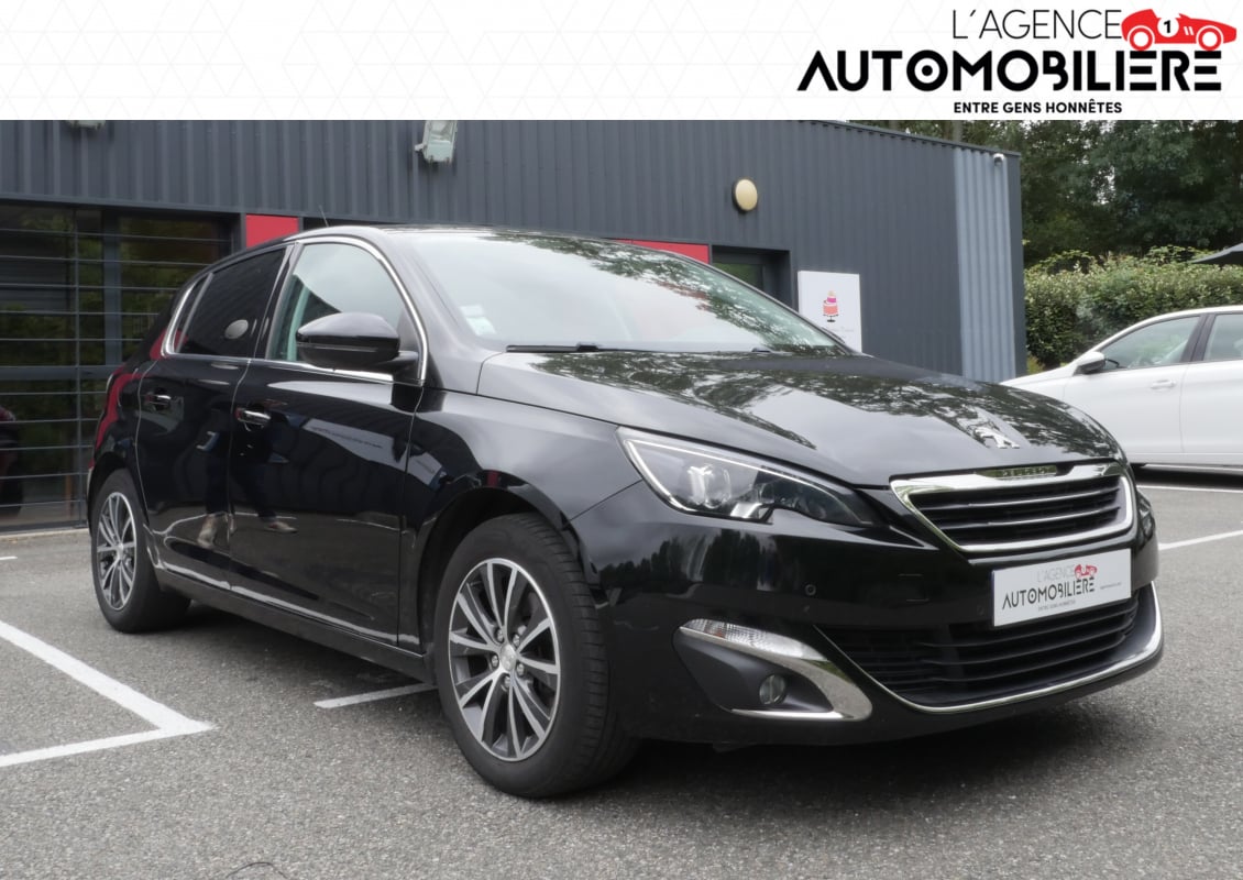 Peugeot 308 1.2 PURETECH 130 ALLURE START-STOP — 1