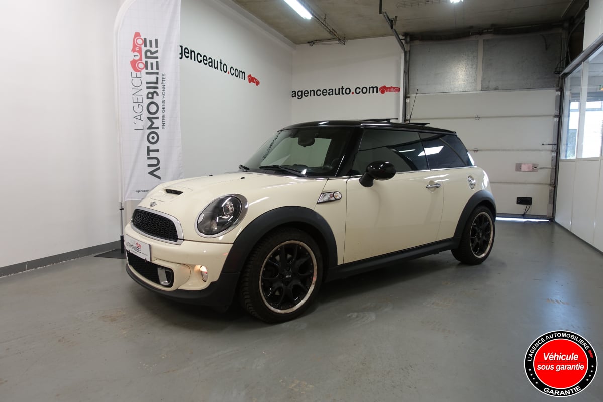Mini Cooper II (2) 2.0 SD 143 COOPER BVA6 — 1
