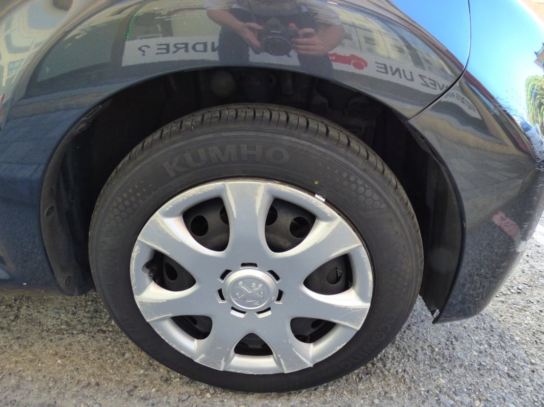 Peugeot 107 1,0 TRENDY 68ch 5 portes — 34
