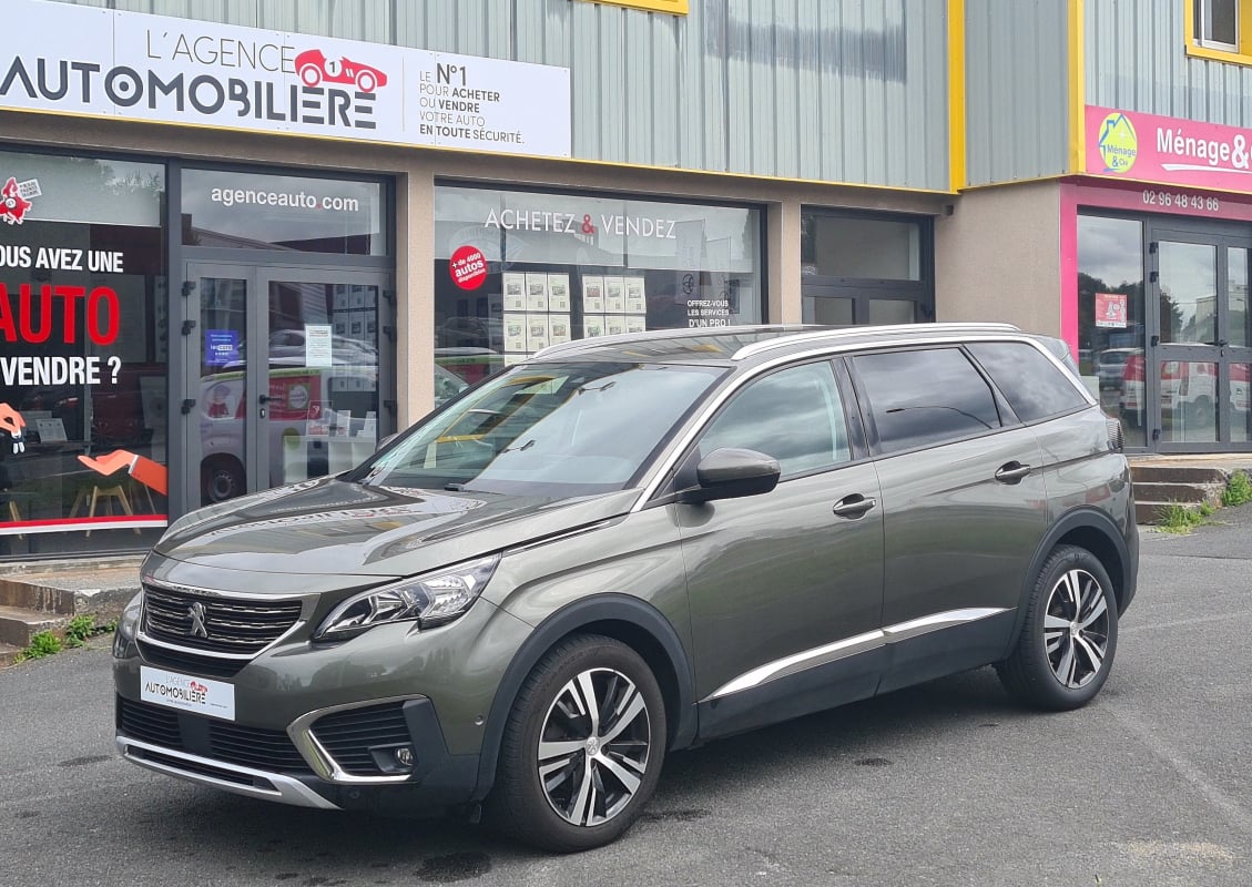 Peugeot 5008 1.2 Puretech EAT6 130 cv ALLURE — 1