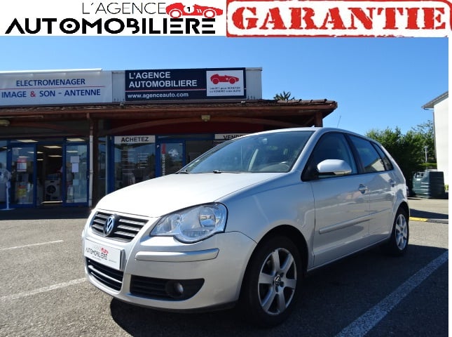 Volkswagen Polo IV (2) 1.2 70 CONFORTLINE 5P — 1