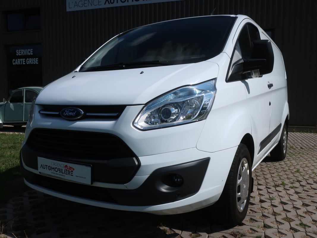 Ford Transit Custom 2.2 157Cv — 1