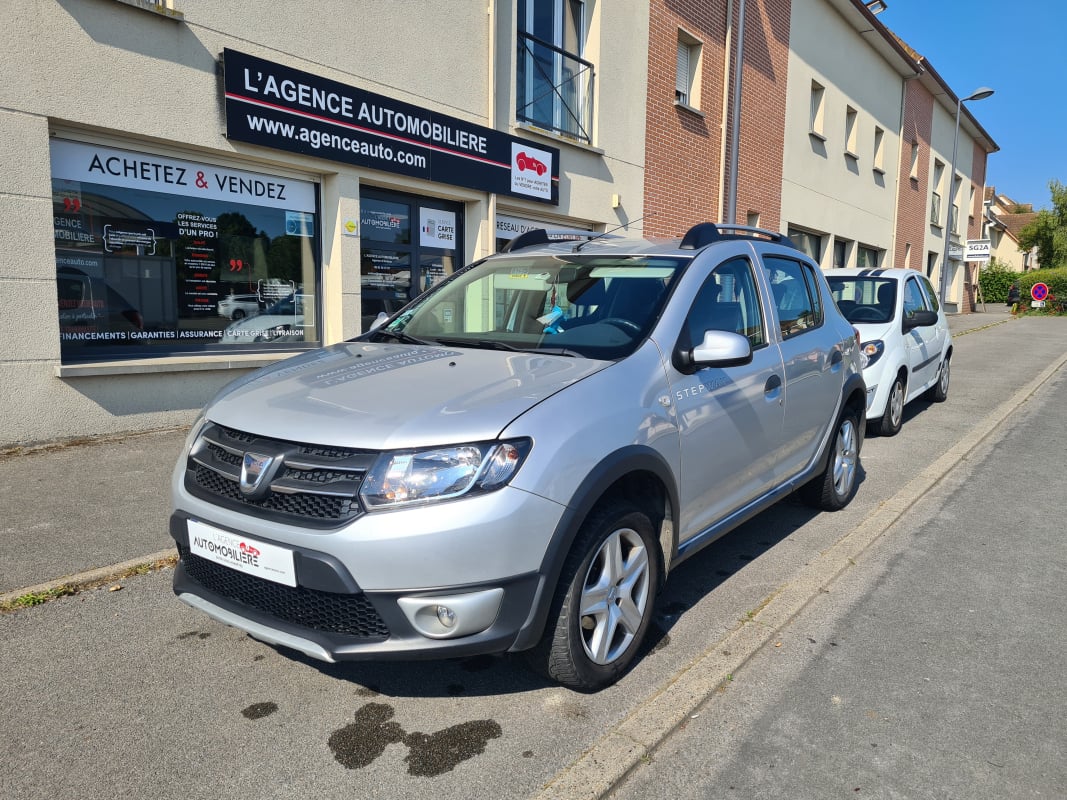 Dacia Sandero STEPWAY TCE 90 PRESTIGE BIOETHANOL — 1