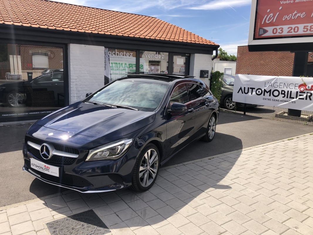 Mercedes-Benz Classe CLA Shooting Brake 180 CDi 1.5 CDi 109 cv sensation — 1