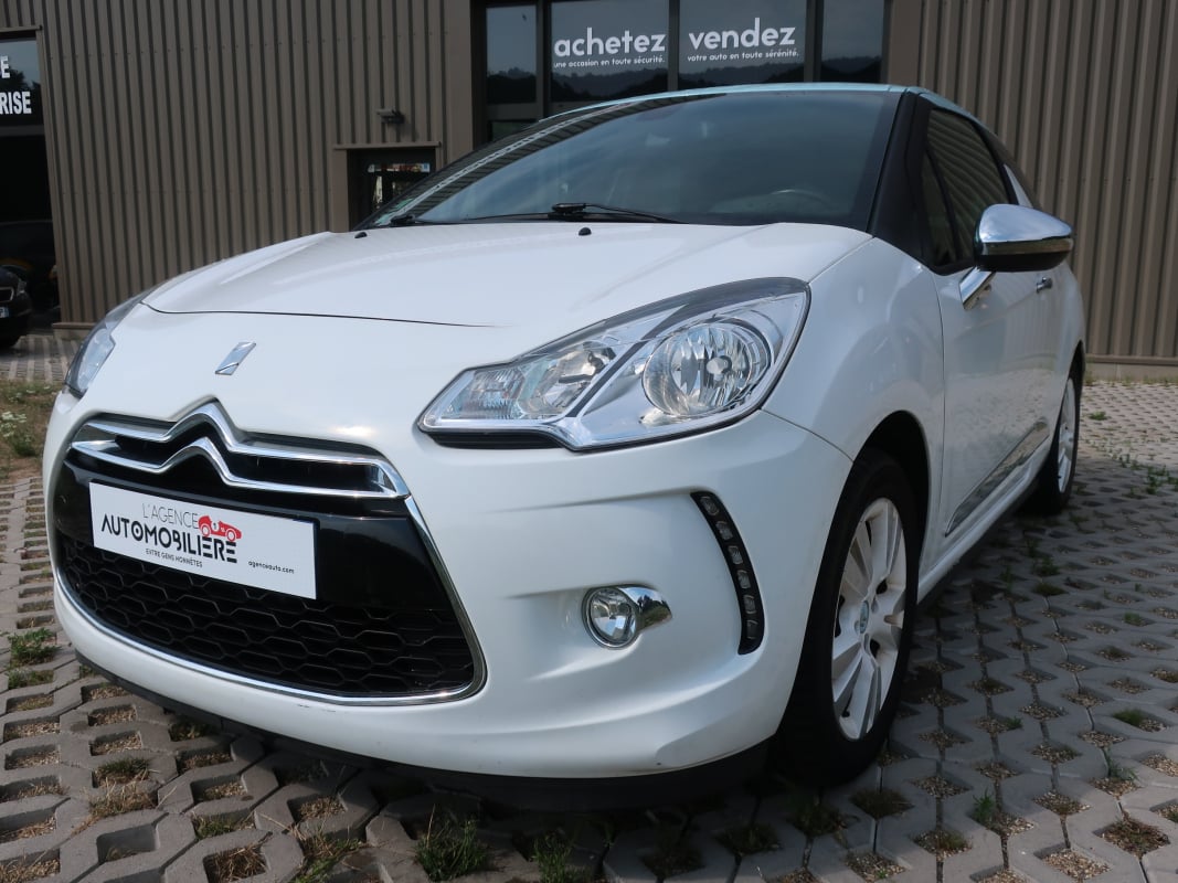 DS DS 3 3 1.6 VTI SO CHIC 120Cv — 1
