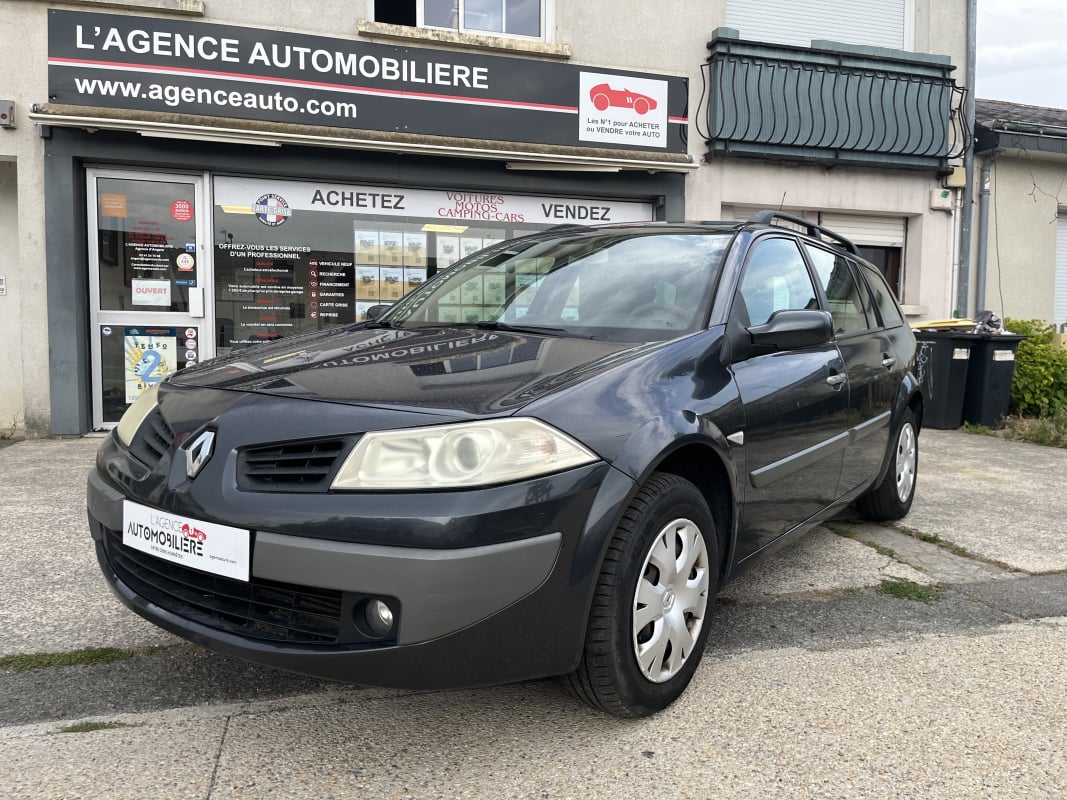 Renault Megane II 1.5 DCI 85 CH ESTATE EXPRESSION — 1