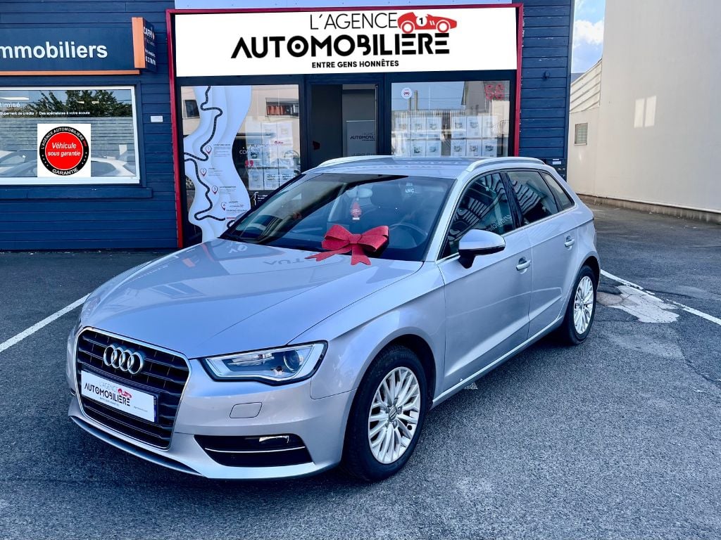 Audi A3 Sportback 1.6 TDi 110 BVM6 Ambition — 1