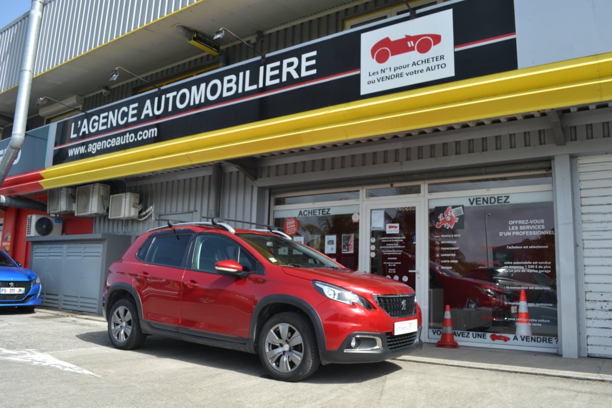 Peugeot 2008 1.5 BlueHDi 100ch E6.c Signature — 1