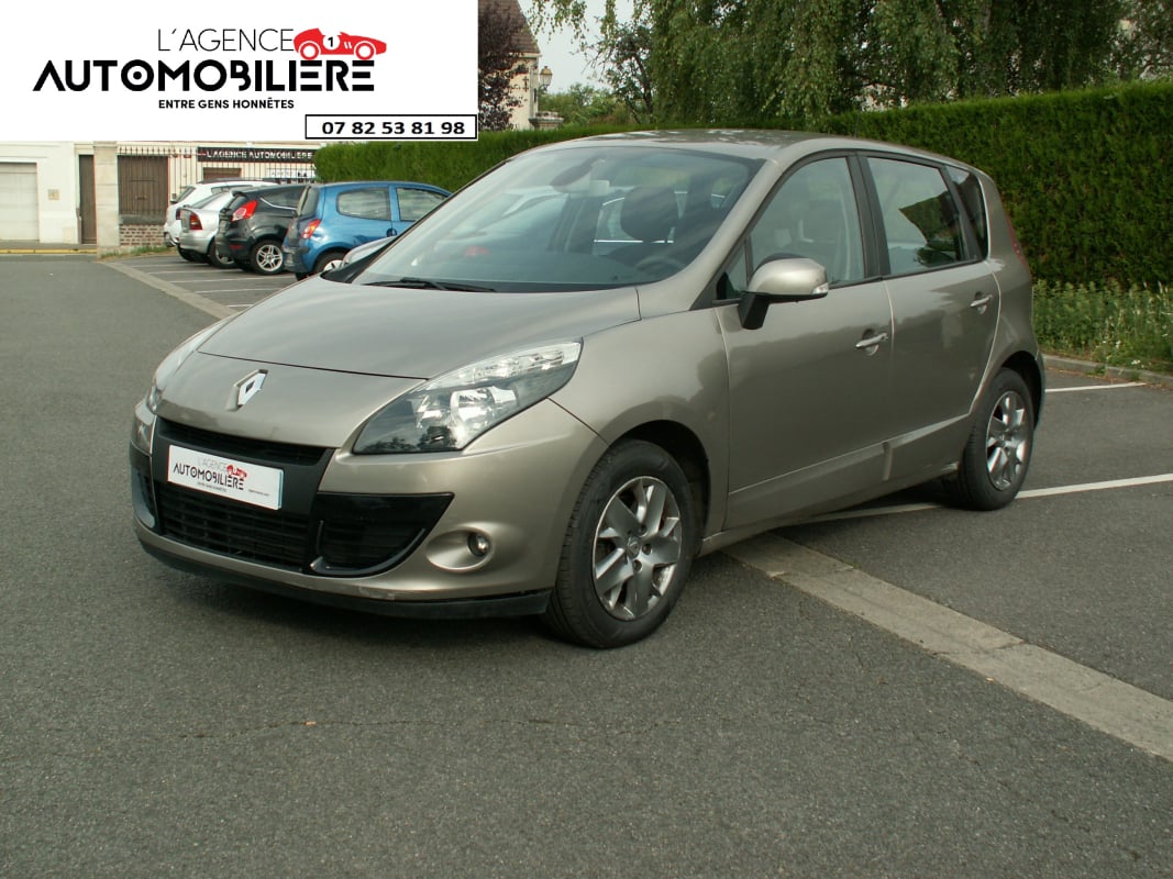 Renault Scenic 1.5 DCi 110 Dynamique EDC BVA GPS — 1