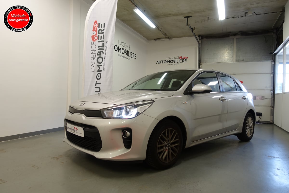 Kia Rio IV 1.4 100 EDITION 2 AUTO + CAMERA DE RECUL — 1