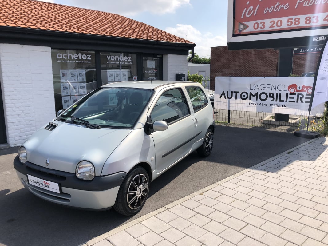Renault Twingo 1.2 16S 75CH EXPRESSION — 1