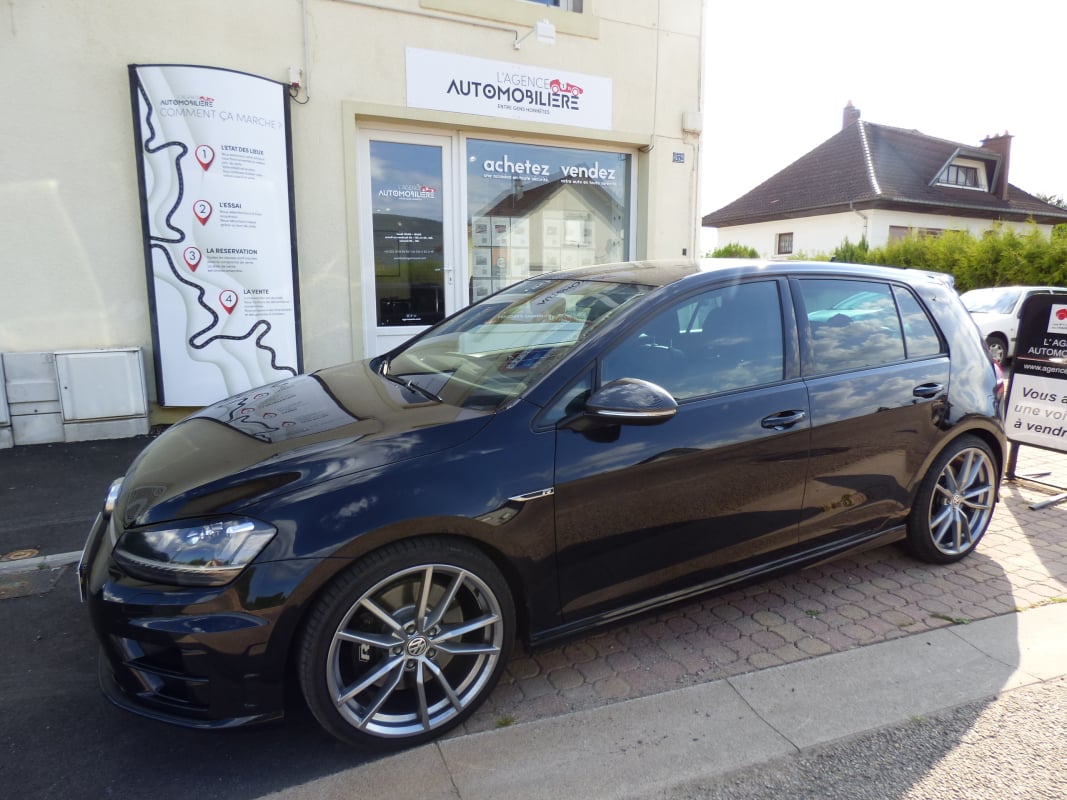 Volkswagen Golf VII R 2,0 TSI 300 4motion DSG6 BVA Bi-carburation — 1
