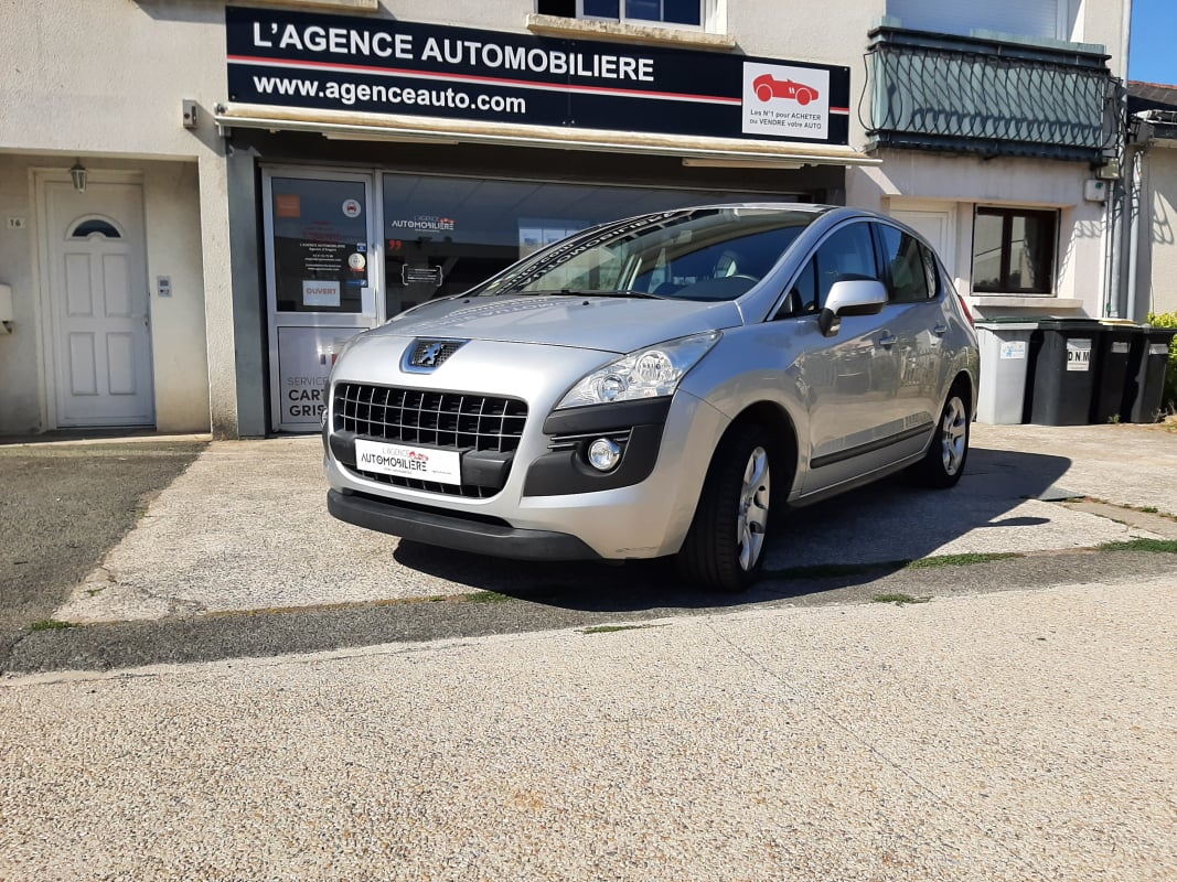 Peugeot 3008 1.6 HDI 112 Confort Distribution faite — 1