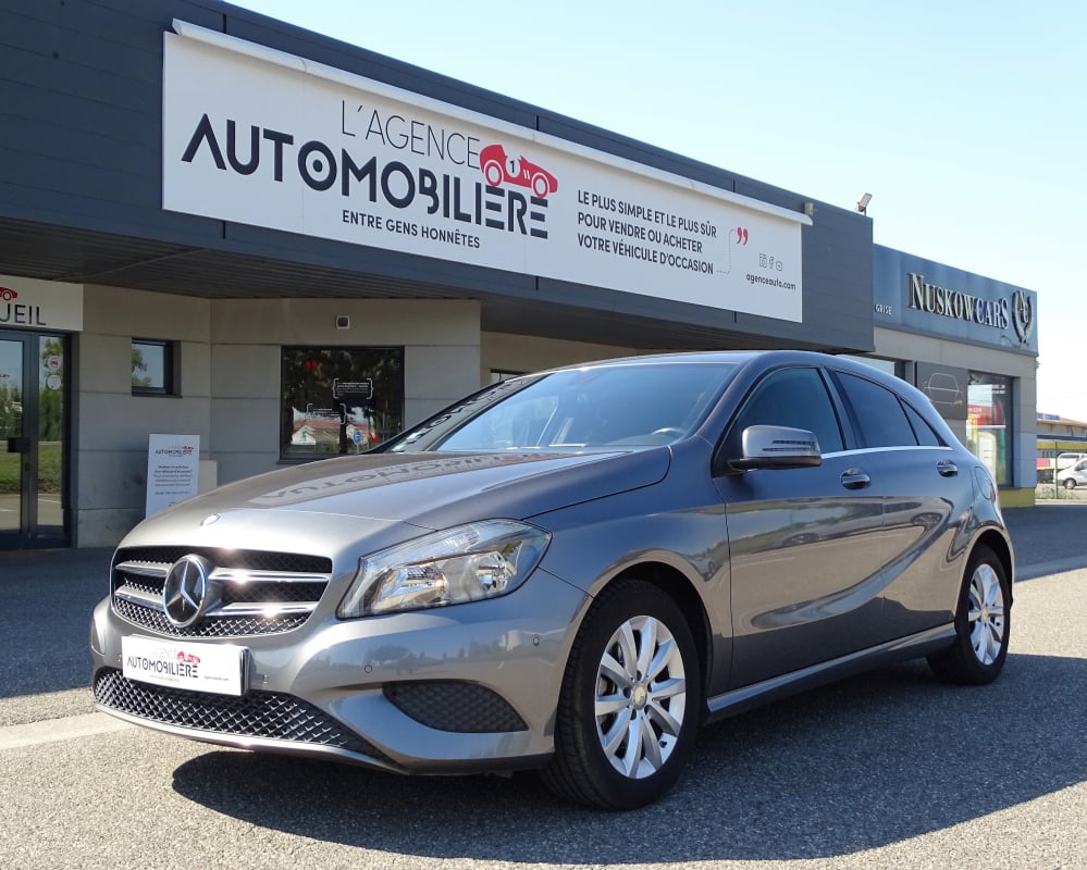 Mercedes-Benz Classe A 180 Inspiration GPS Siège chauffant — 1
