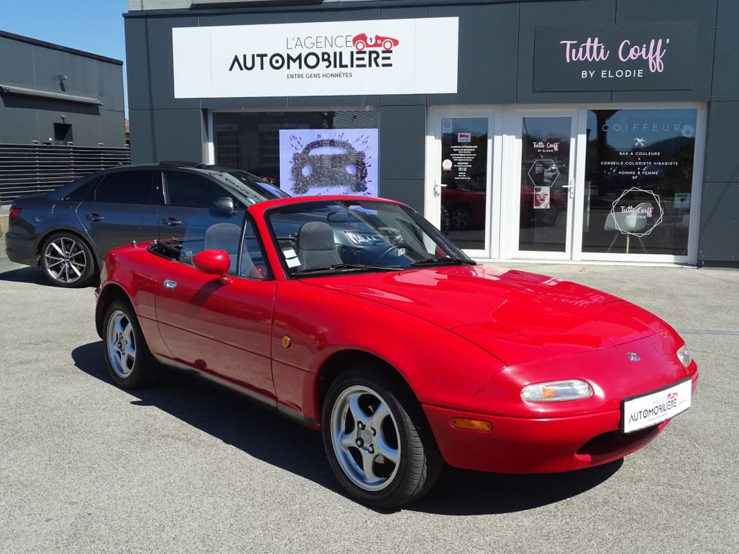 Mazda MX-5 NA 1.6 i Roadster 115 ch — 1