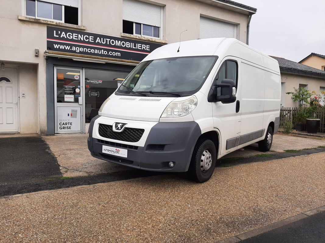 Peugeot Boxer 330 2.2 Pack Clim 130 ch L2H2 — 1