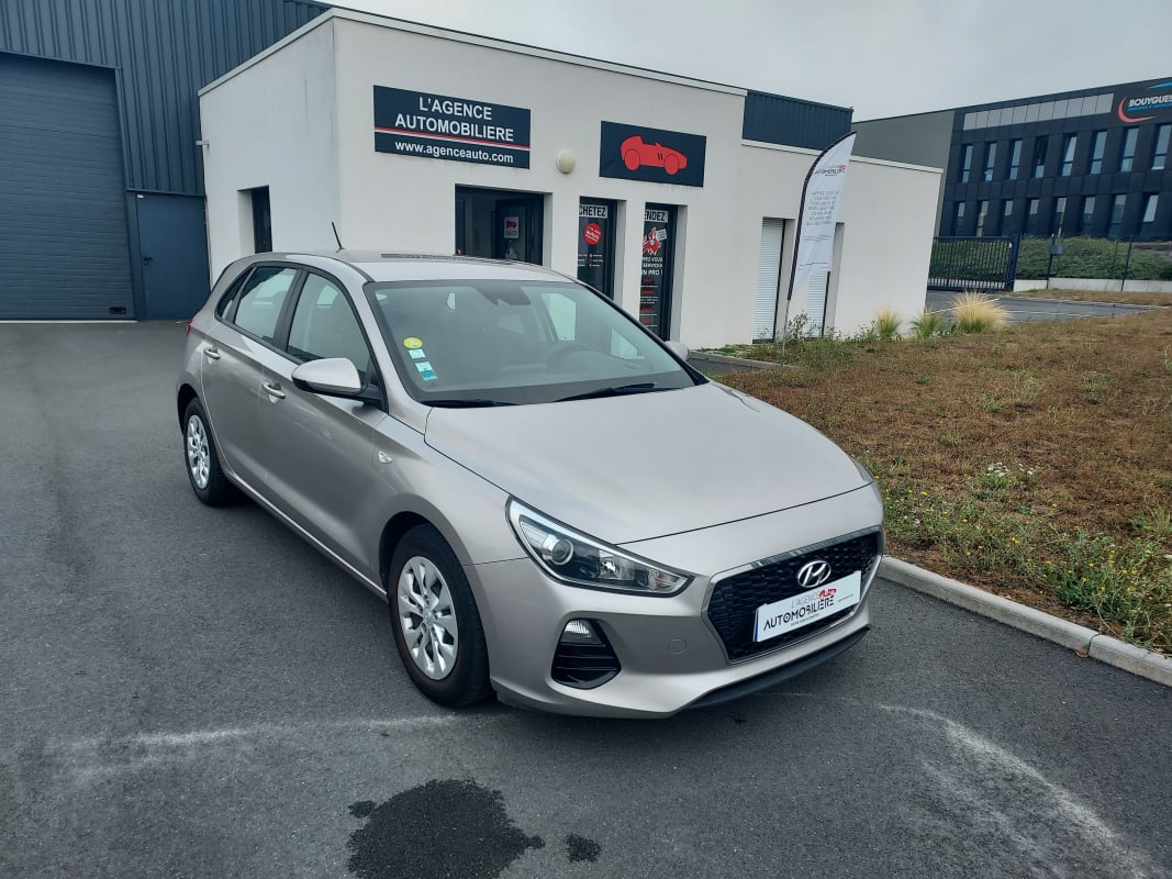 Hyundai i30 1.6 CRDI 110 CH BUSINESS — 1