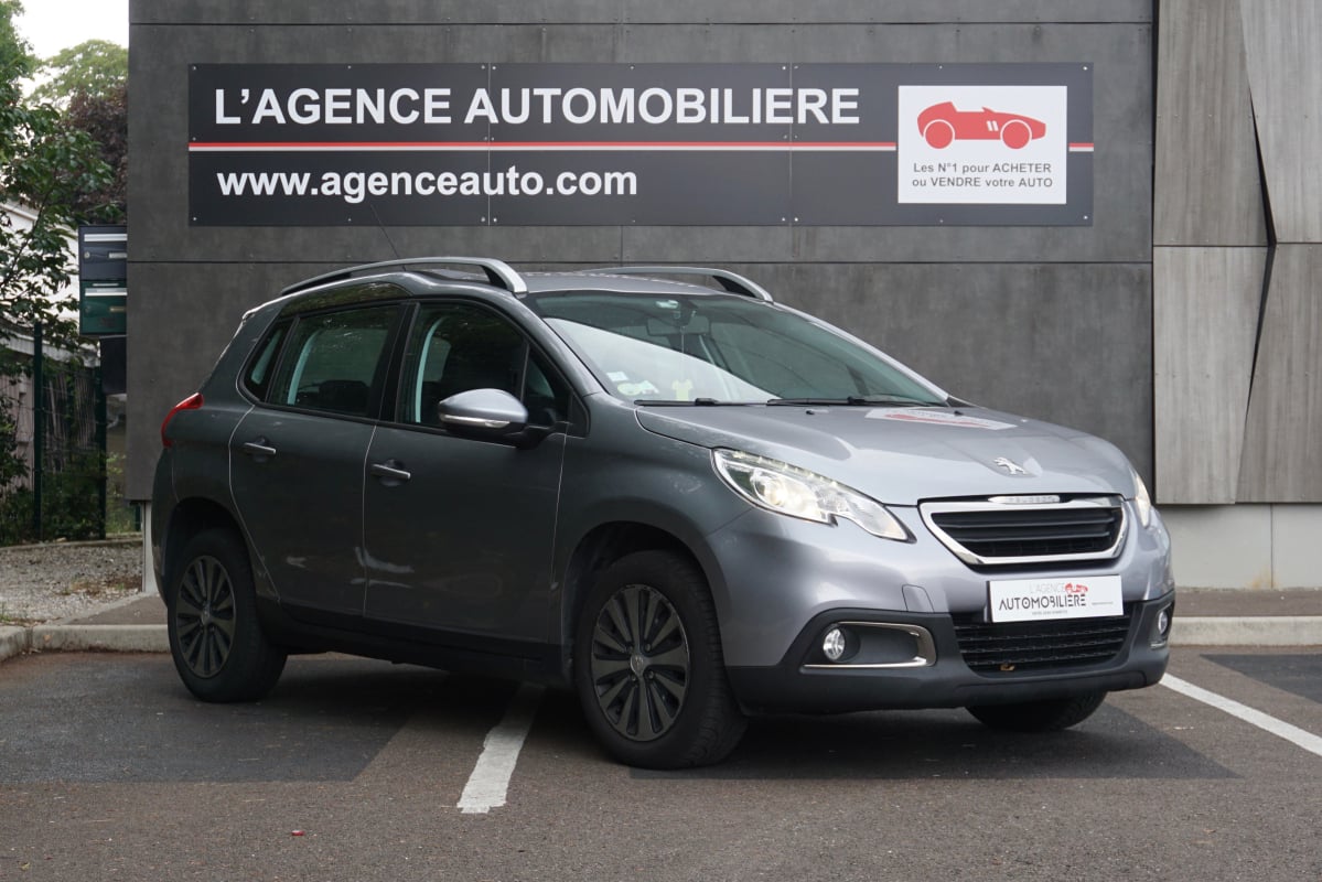 Peugeot 2008 1.6 BlueHDi 100ch STYLE - 2eme main — 1
