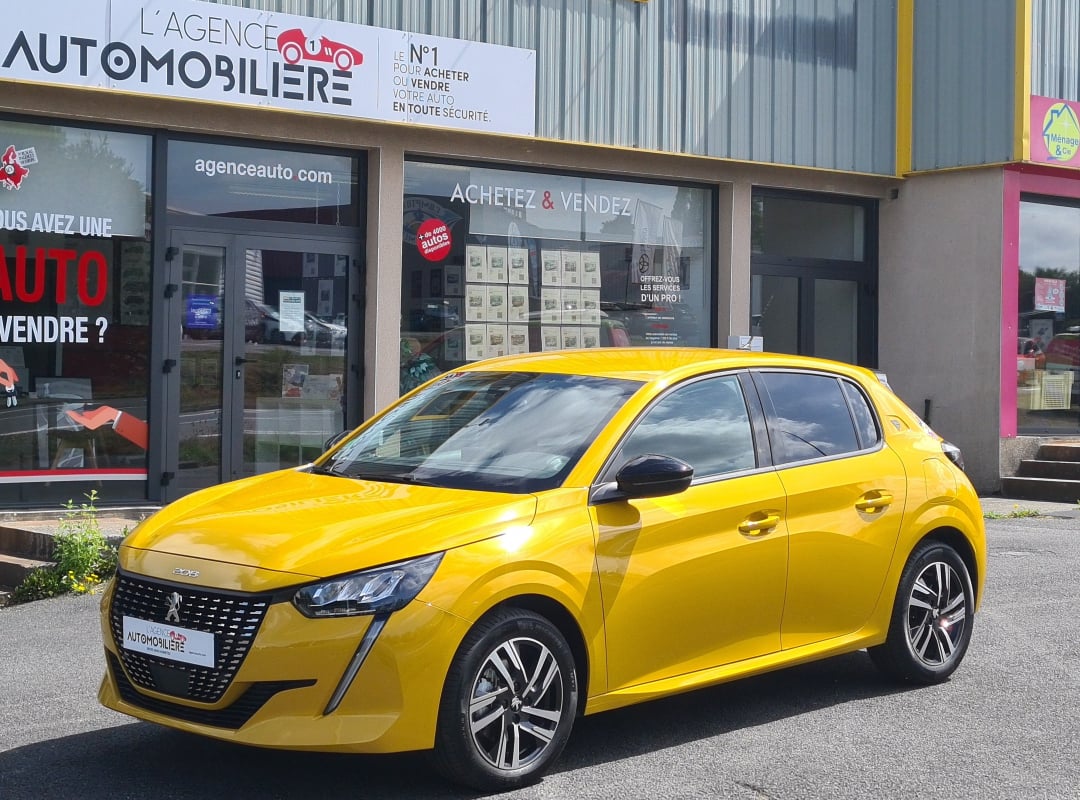 Peugeot 208 1.5 BlueHDI100 ROADTRIP Etat NEUF — 1