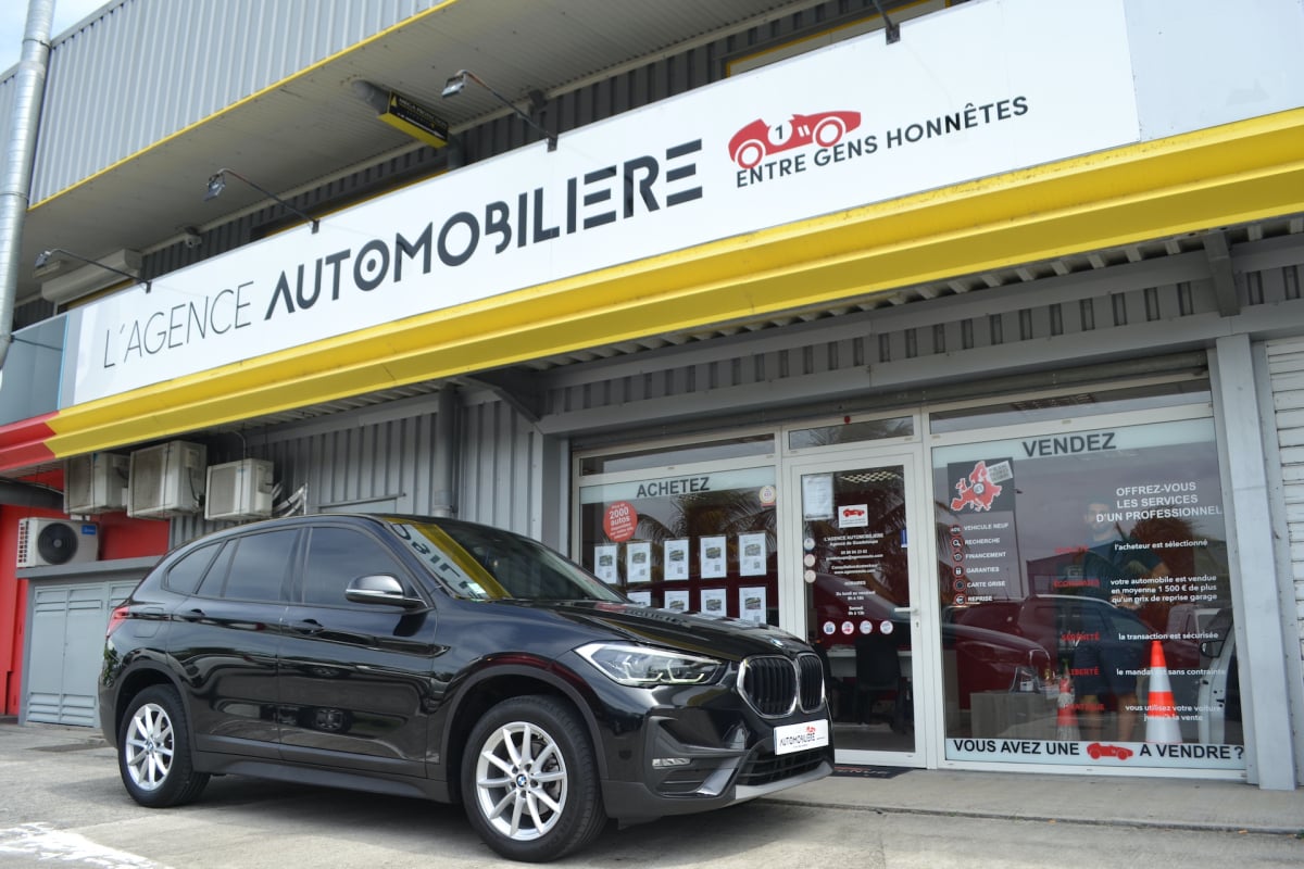 BMW X1 SDRIVE16D LOUNGE DKG7 — 1