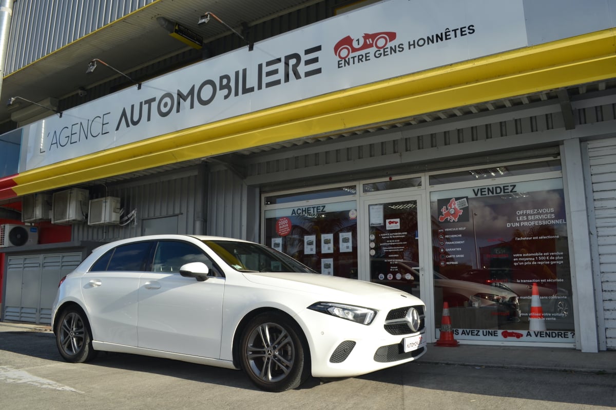 Mercedes-Benz Classe A A 180 136ch Style Line 7G-DCT — 1