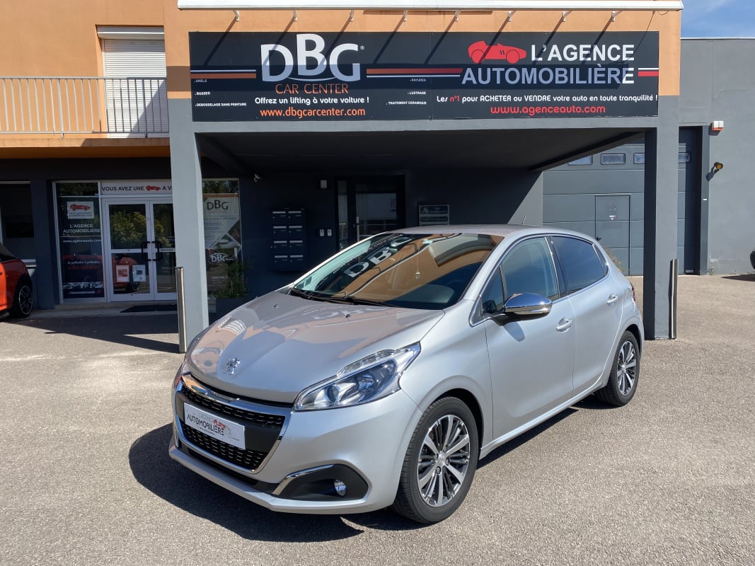 Peugeot 208 1.2 Puretech 110 Allure S&S 5 Portes — 1