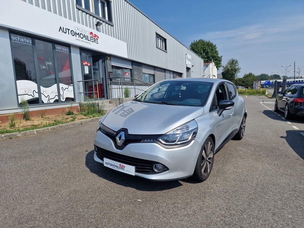 Renault Clio IV 1.5 DCI 90CH ENERGY INTENS GARANTIE 1 AN — 1