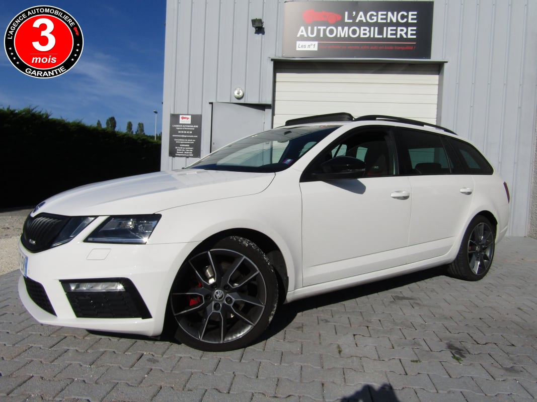 Skoda Octavia 2.0Tdi Combi 184cv DSG7 4x4 PACK RS — 1