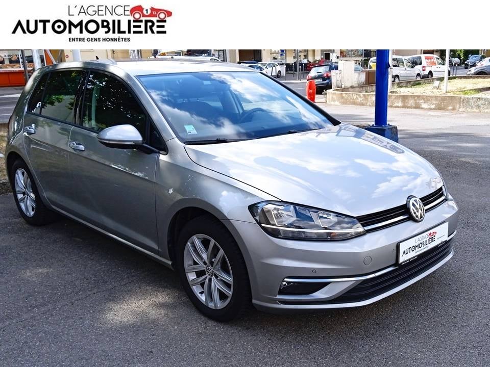 Volkswagen Golf TDI 115 FAP CARAT 1.6L — 1